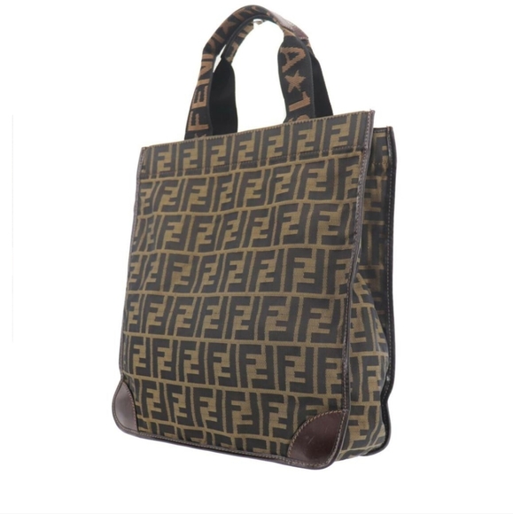 Fendi Handbags - Fendi Tote/Bag